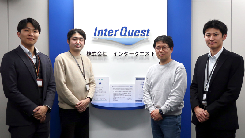 使いやすく分かりやすいCMS設計を行う開発風景